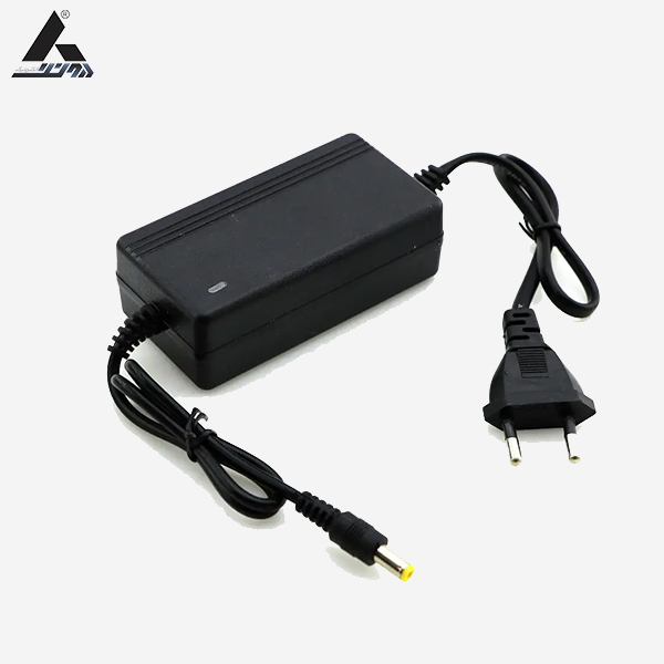 آداپتور 12 ولت 2 آمپر